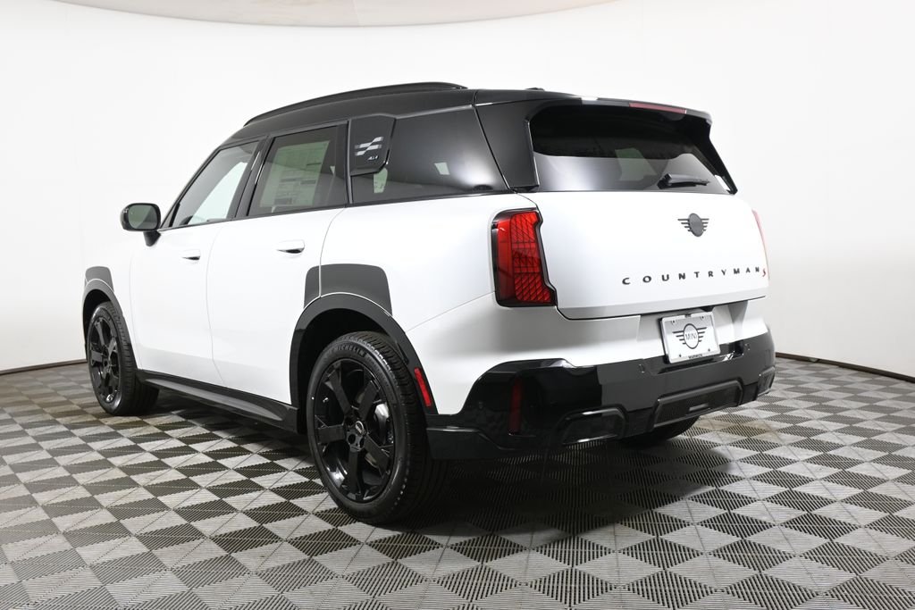 New 2026 White MINI Iconic image 5