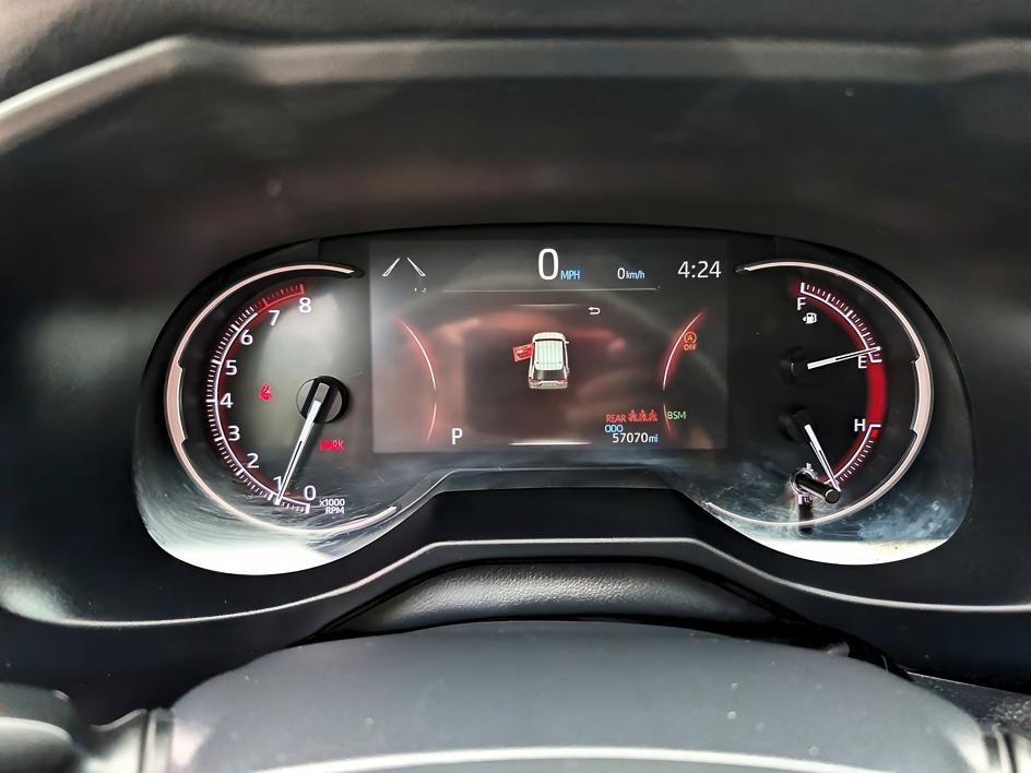 Used 2024 Ice Toyota XLE image 17