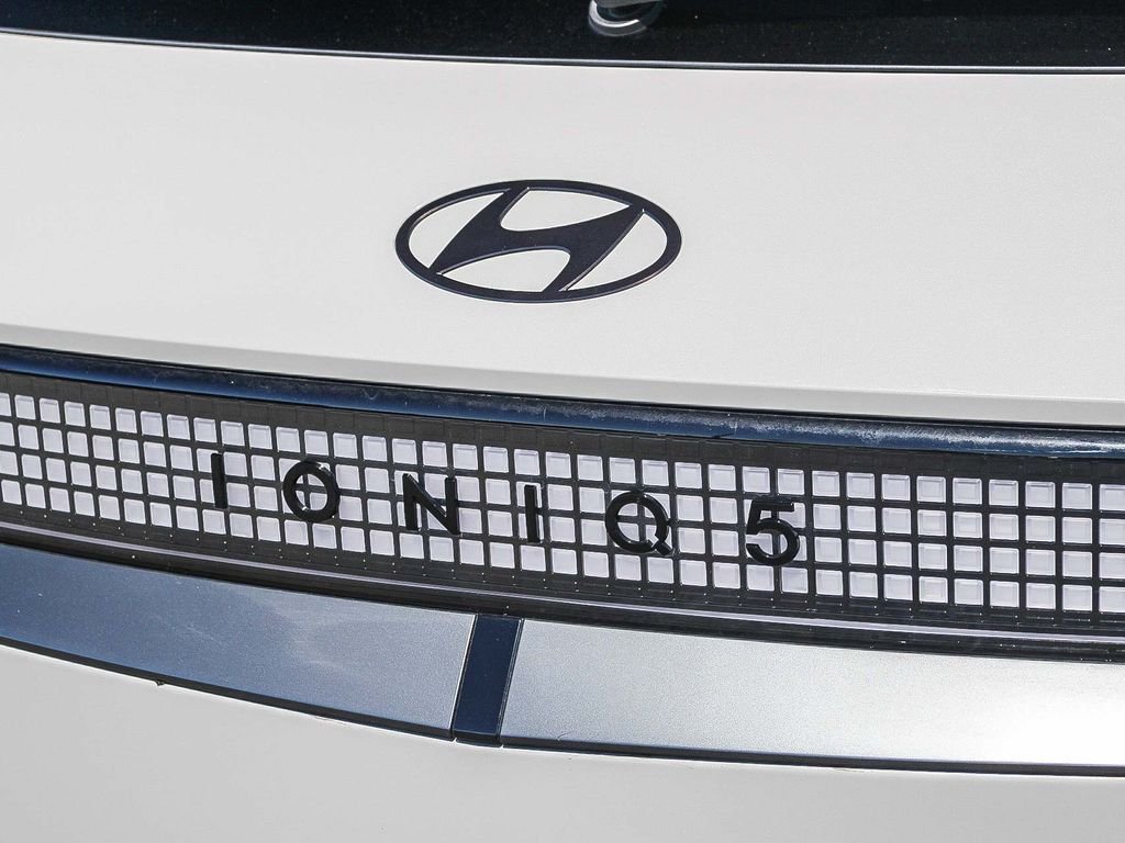 Used 2025 Gray Hyundai XRT image 10