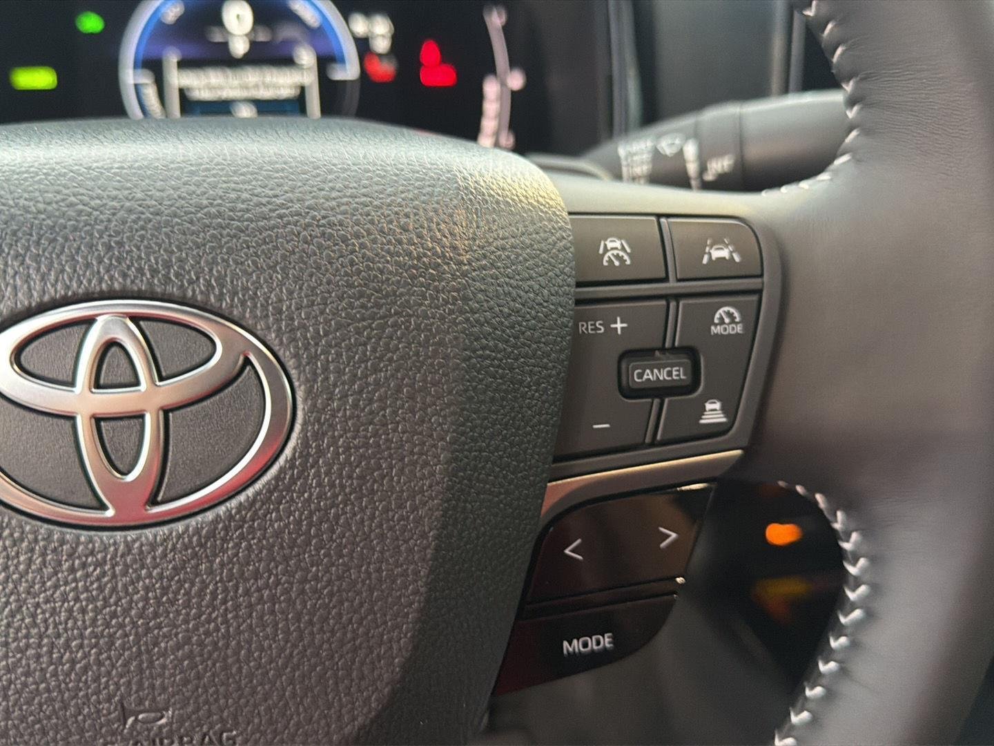 New 2026 Midnight Black Metallic Toyota SE image 22