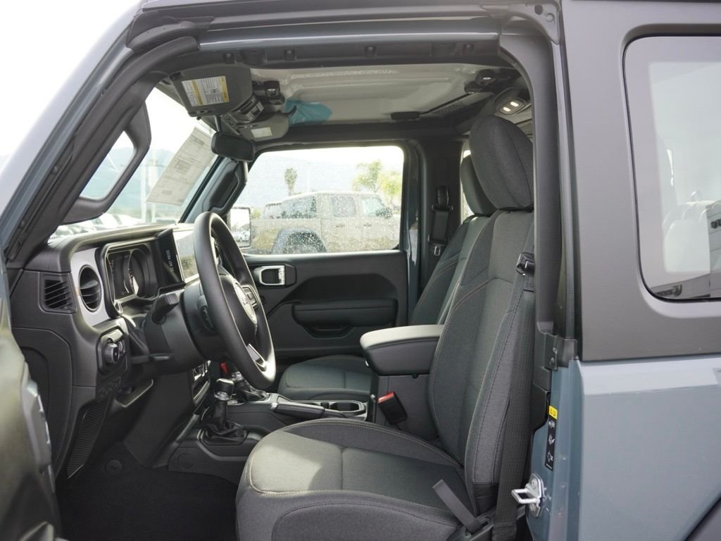 New 2026 Anvil Clear-Coat Exterior Paint Jeep Sport image 16