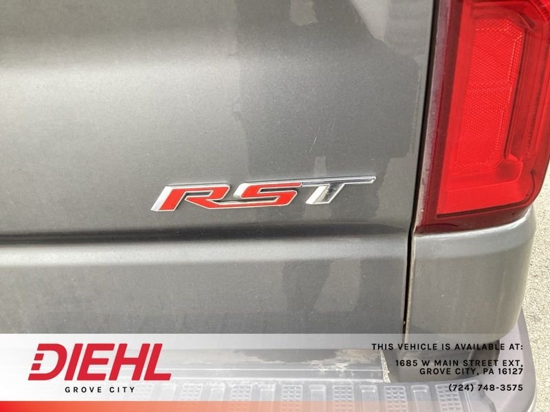 Used 2019 Gray Chevrolet RST image 12