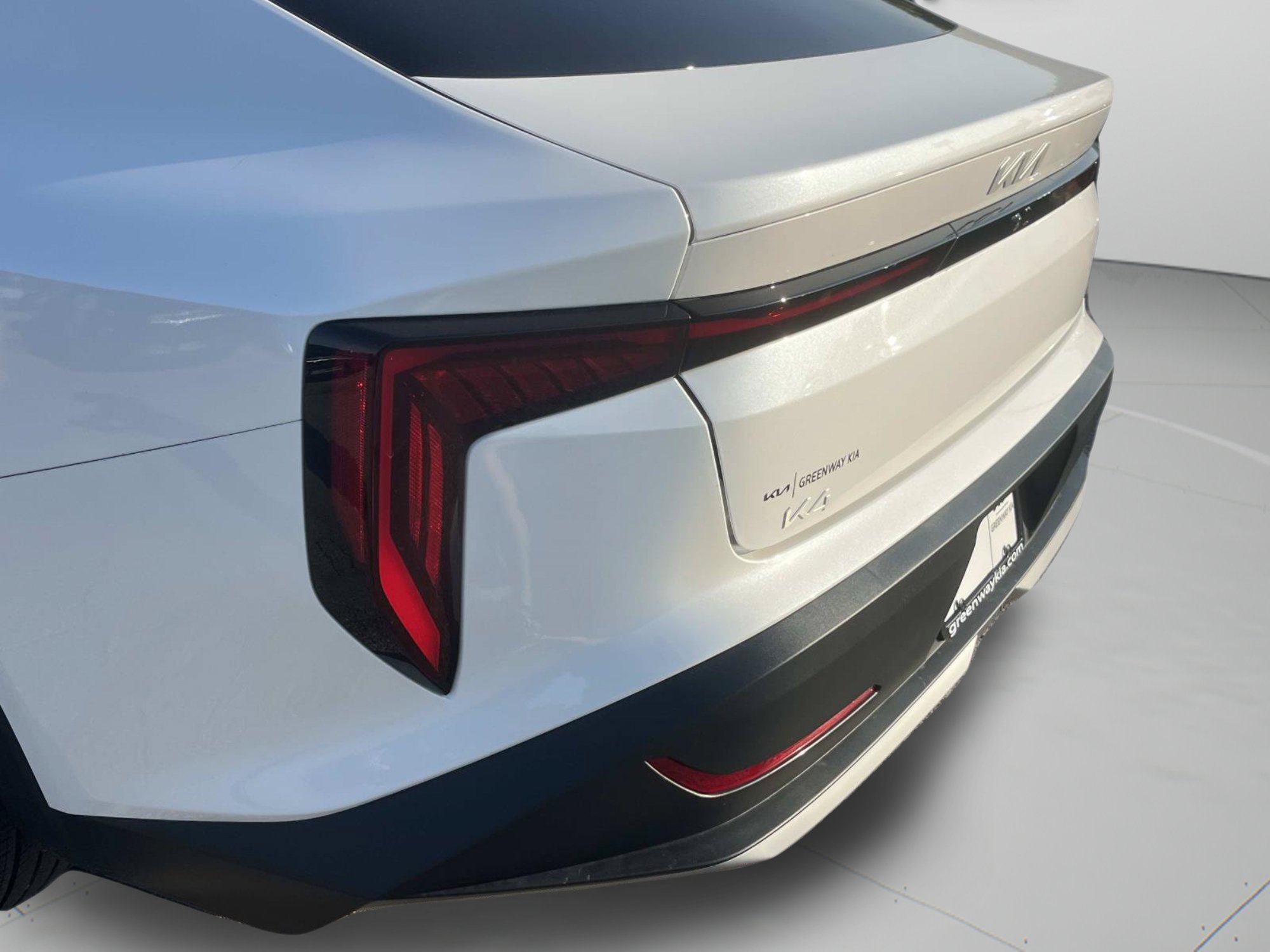 New 2026 Snow White Pearl Kia LXS image 29