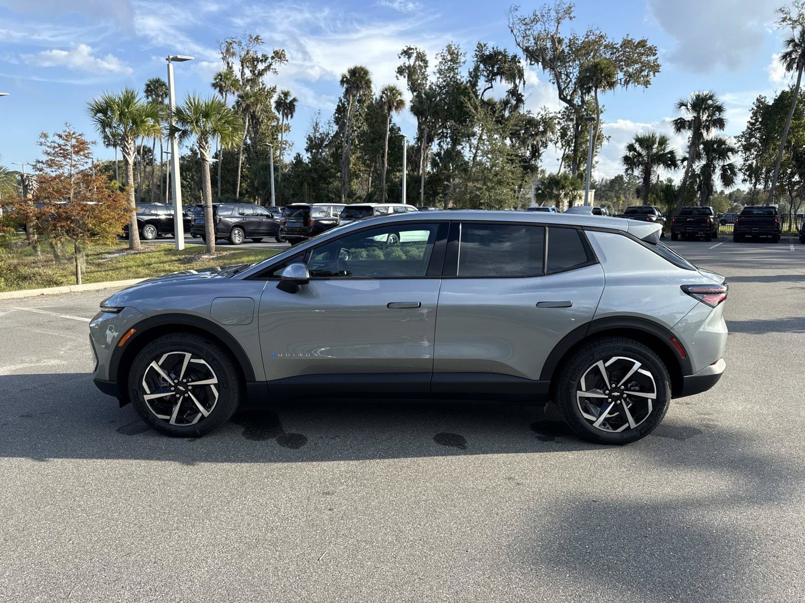 2026 Chevrolet Equinox EV 1LT - Photo 6