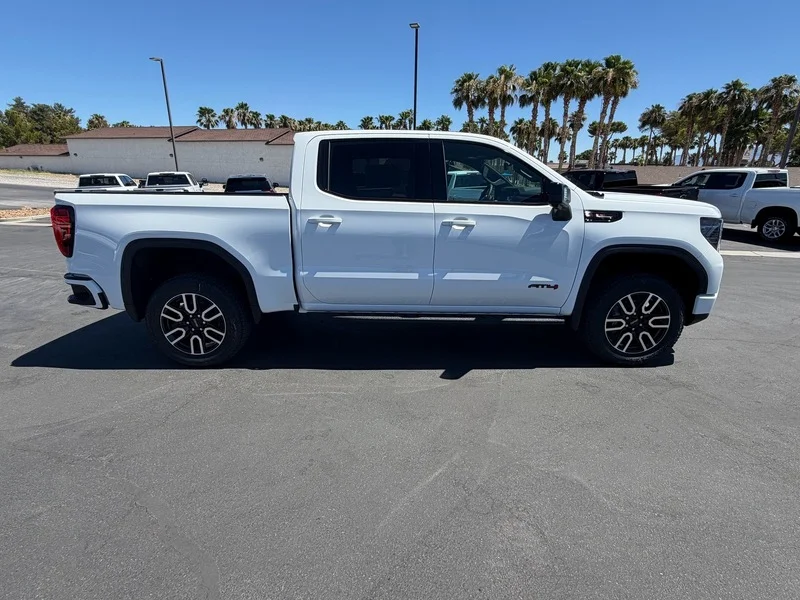 New 2026 Summit White GMC AT4 image 2