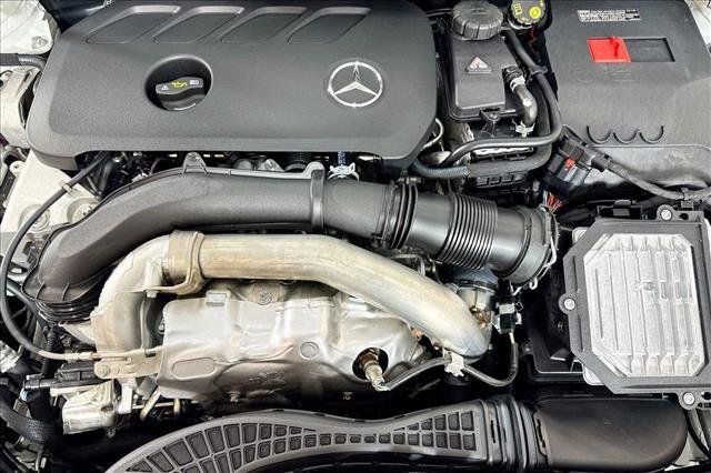 New 2026 Polar White Mercedes-Benz GLA 250 image 56