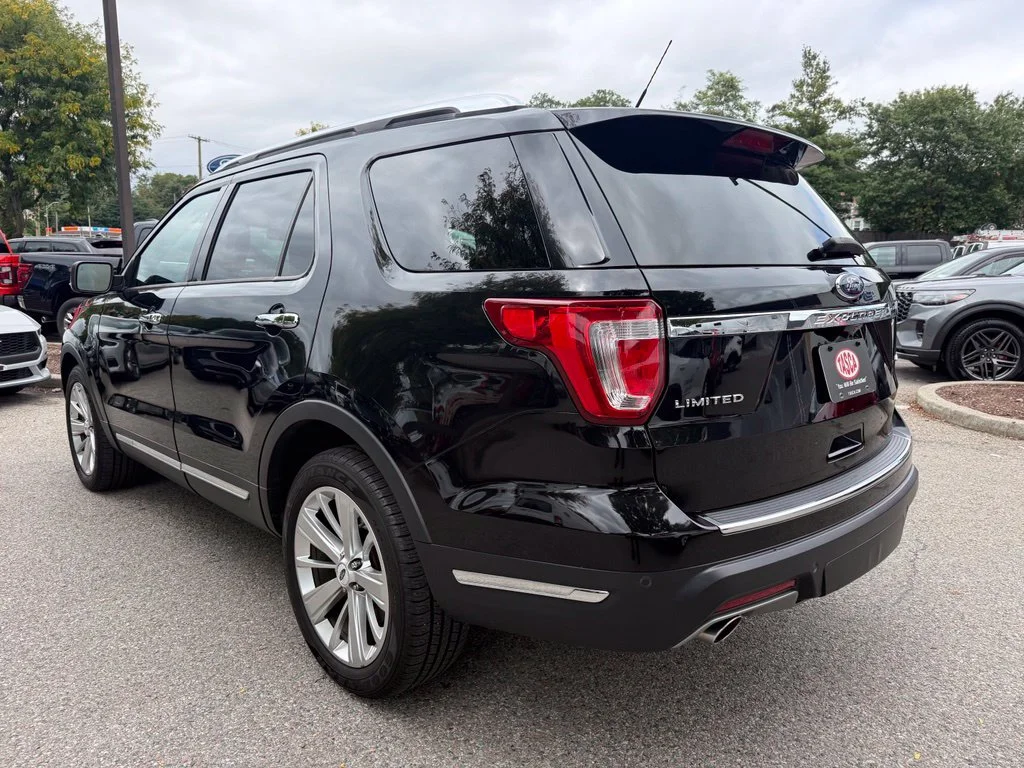 Used 2019 Agate Black Metallic Ford Limited image 8