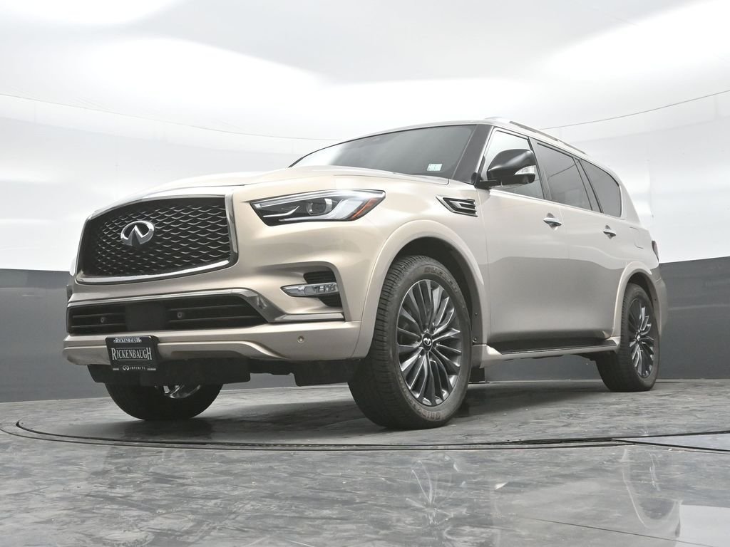 Used 2024 Beige INFINITI Sensory image 18