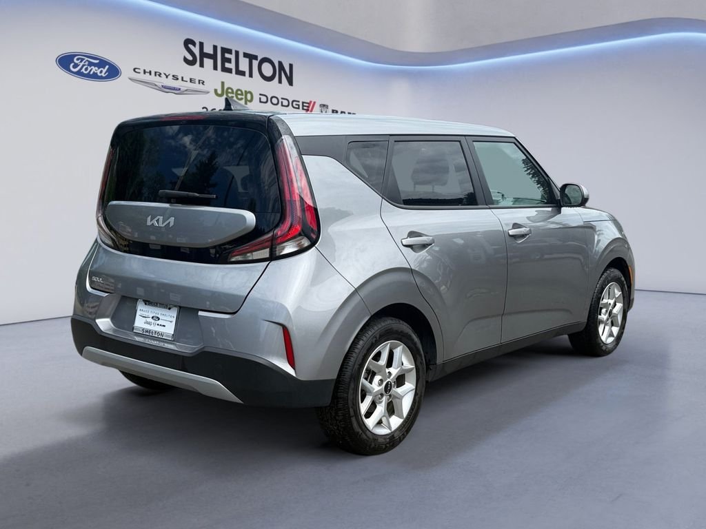 Used 2025 Gray Kia LX image 6