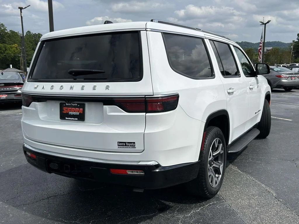 Used 2024 White Jeep Series III image 3