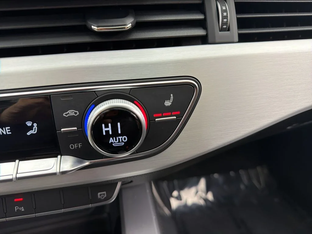 Used 2021 Blue Audi Premium Plus image 21