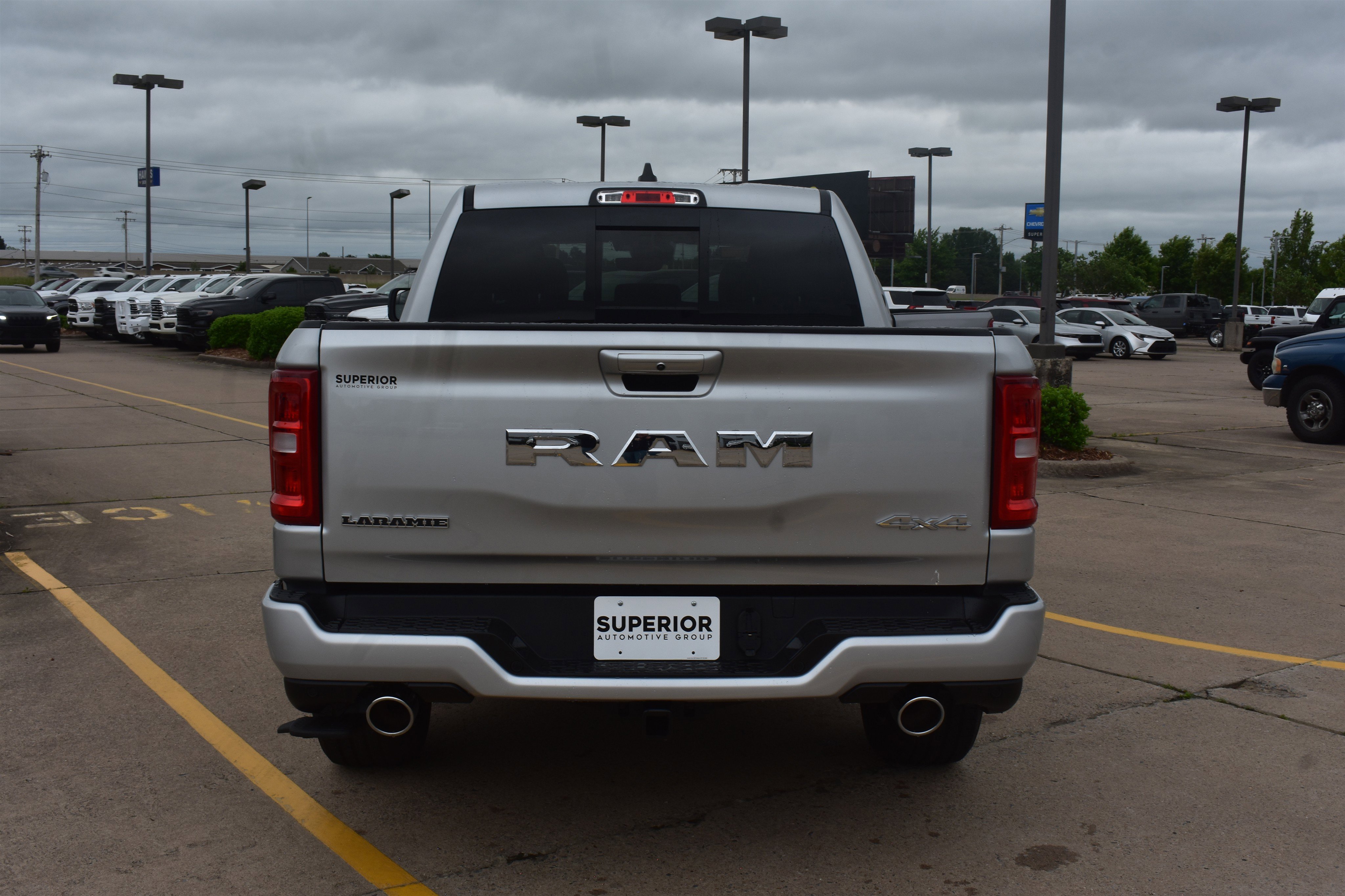 New 2026 Silver Zynith Exterior Paint RAM Laramie image 6
