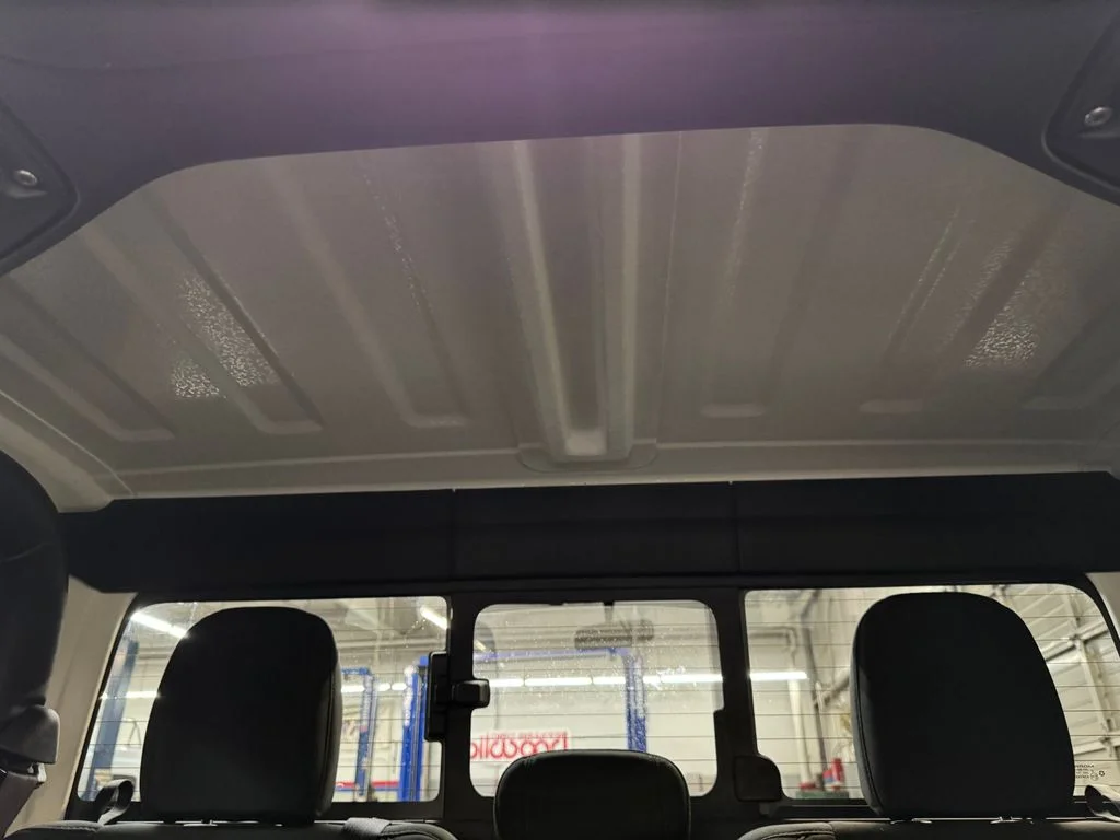 Used 2022 White Jeep Sport image 23