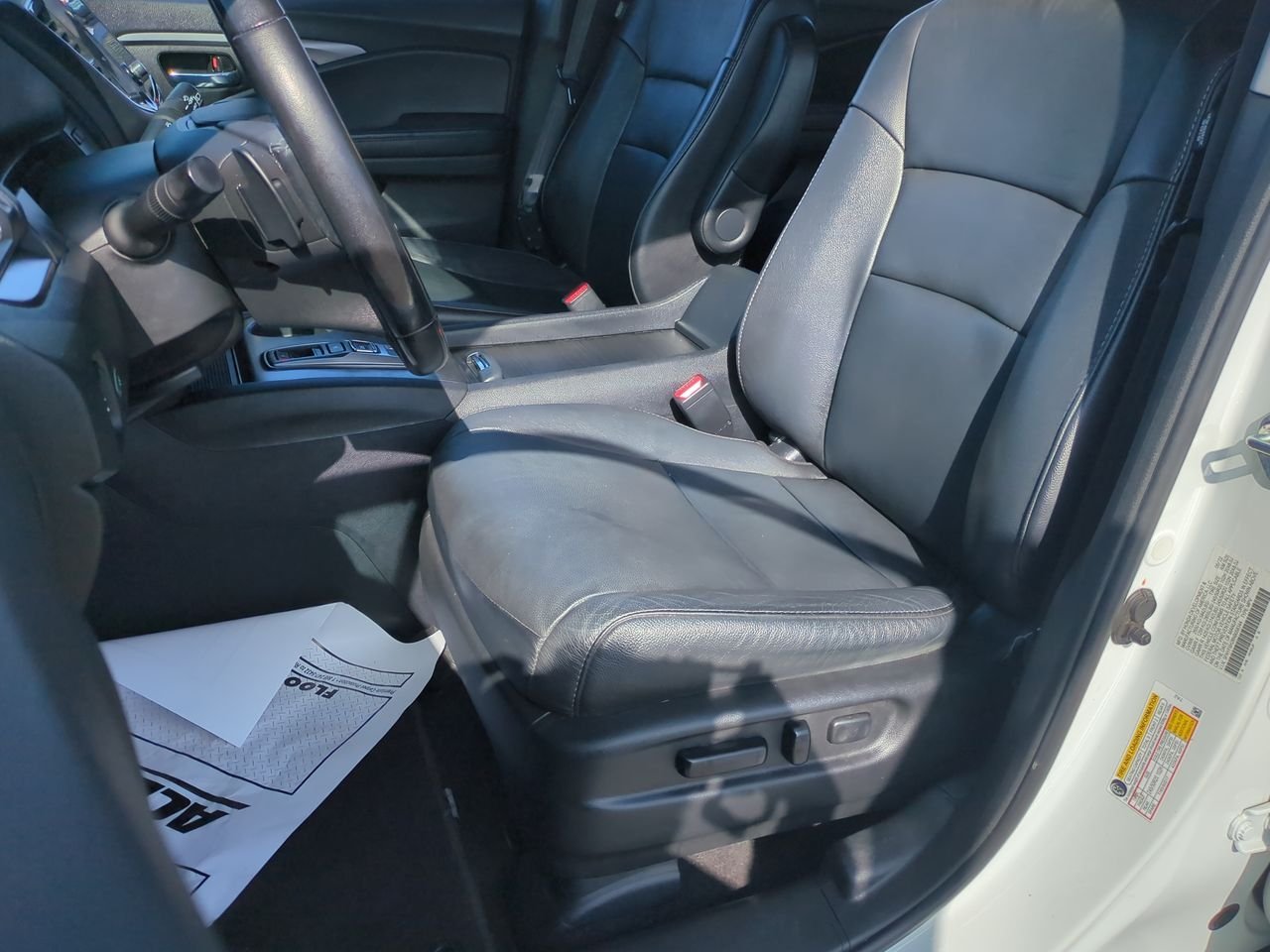 2022 Honda Pilot SE - Photo 20