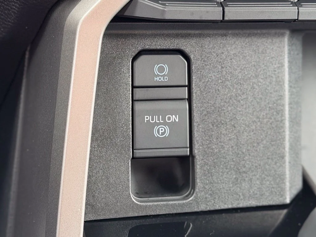 Used 2025 Silver Toyota SR5 image 21