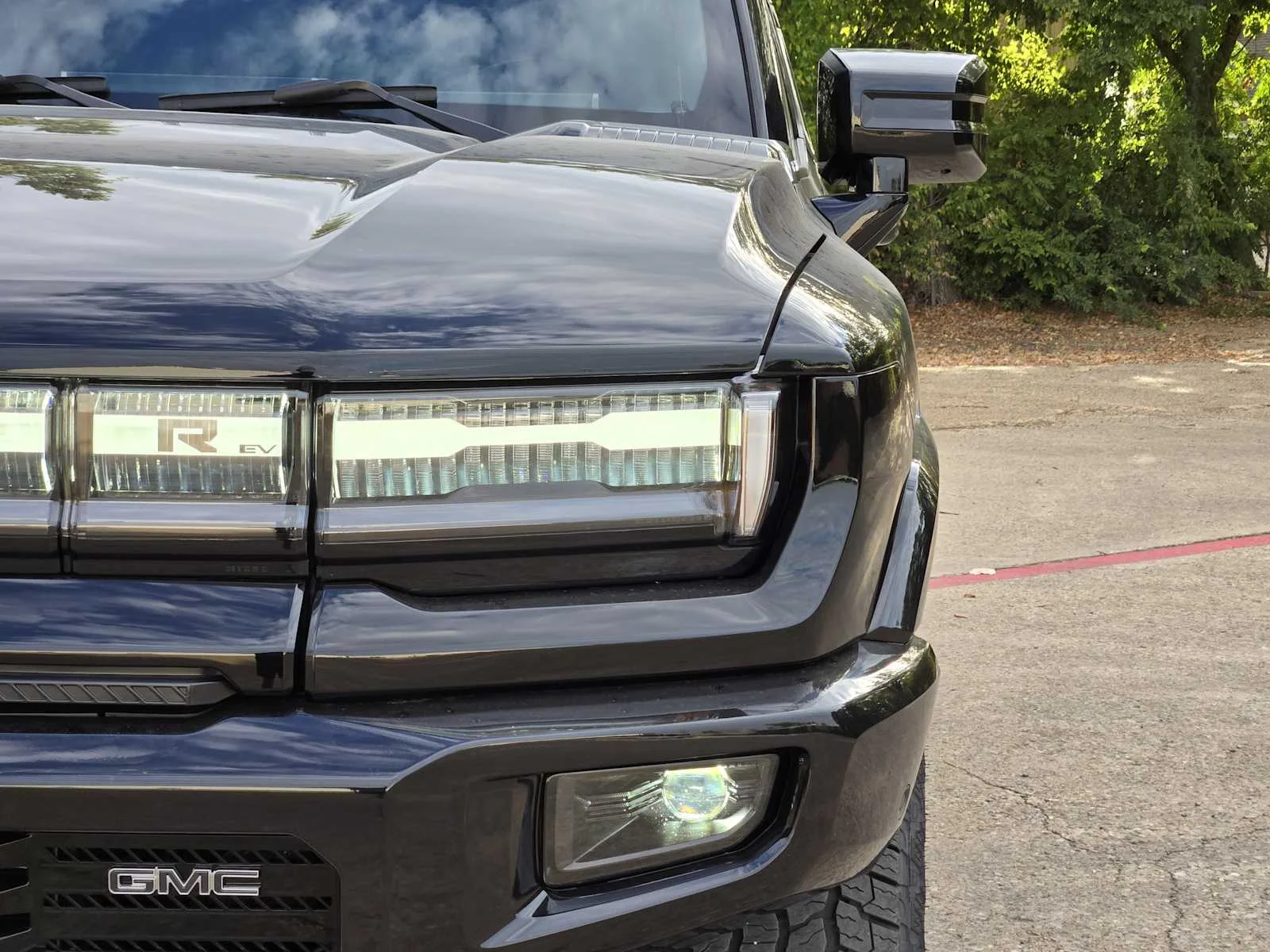 New 2026 Void Black GMC 2X image 5