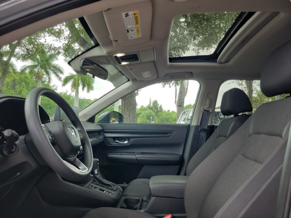 Used 2025  Honda EX image 21