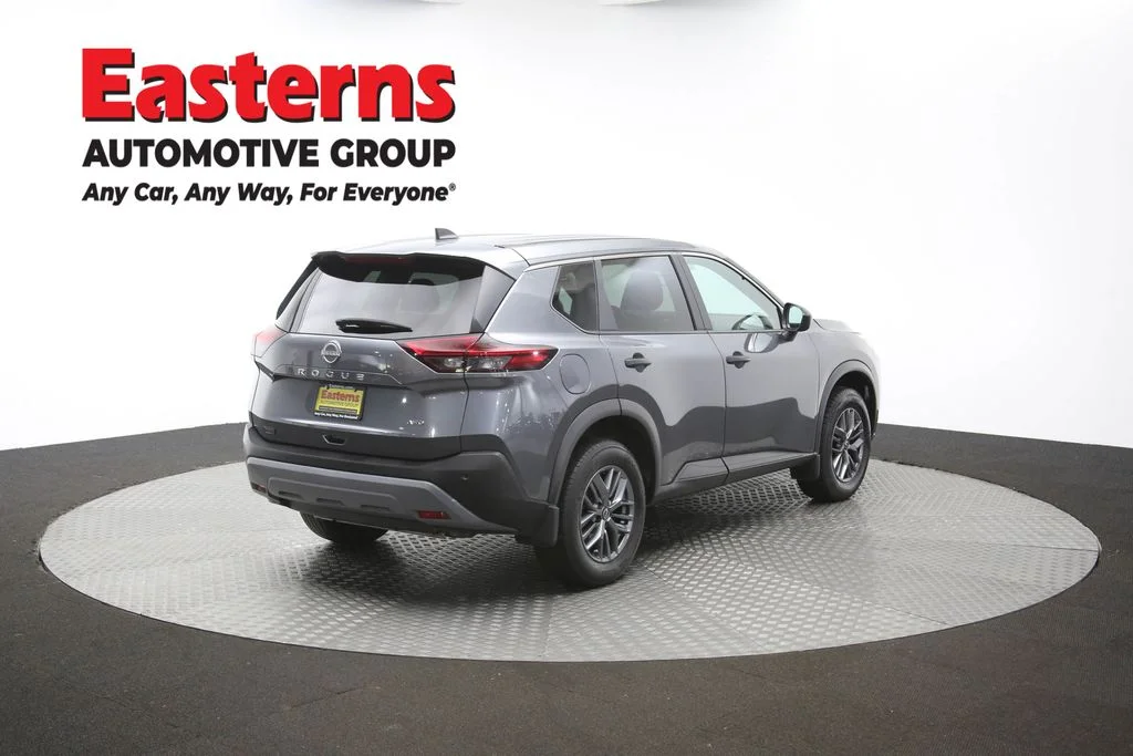 Used 2023 Gray Nissan S image 40