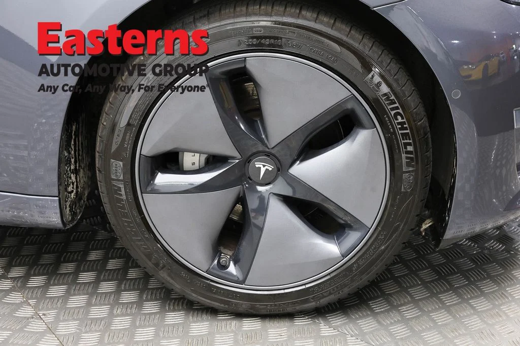 Used 2019 Gray Tesla Standard image 24