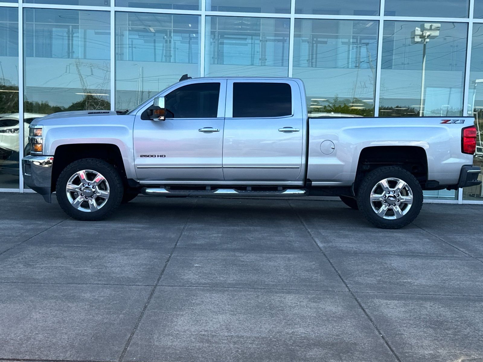 Used 2018 Silver Ice Metallic Chevrolet LTZ image 6