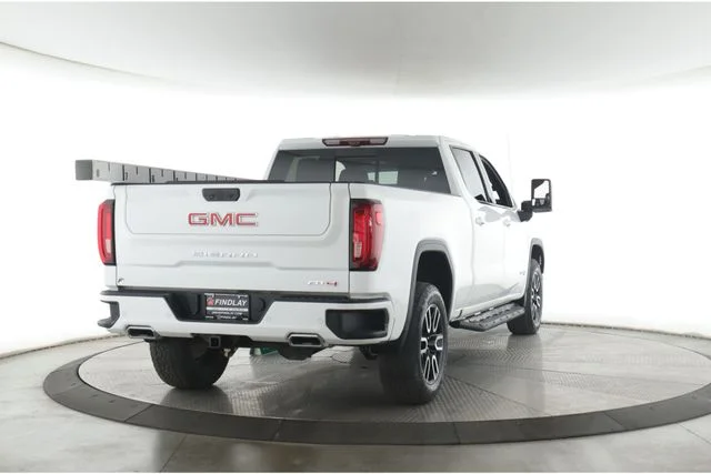 Used 2023 White GMC AT4 image 7