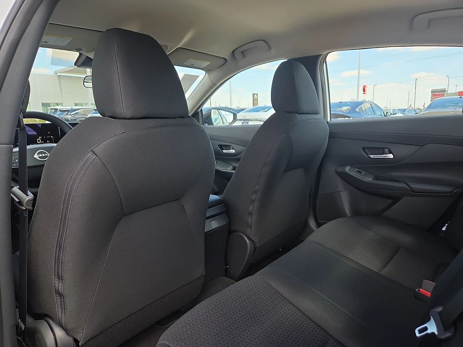 New 2027 QM1 Fresh Powd Nissan S image 11