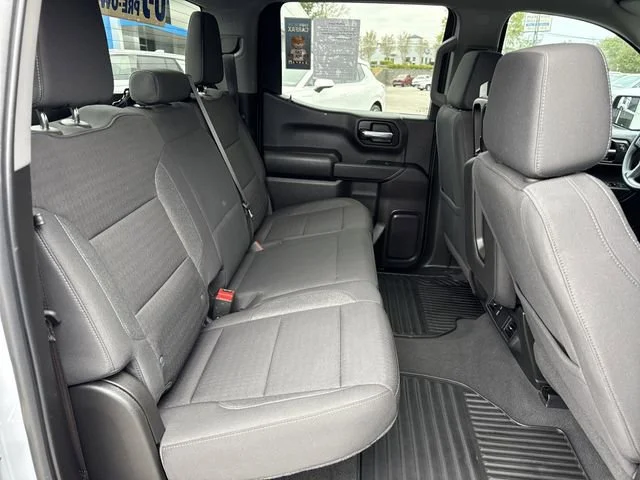 2024 Chevrolet Silverado 1500 Custom - Photo 23