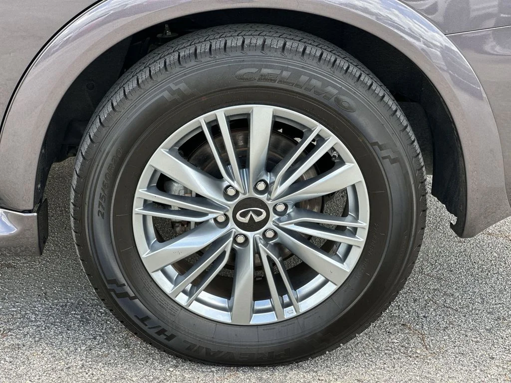 Certified Used 2024 Anthracite Gray INFINITI LUXE image 33