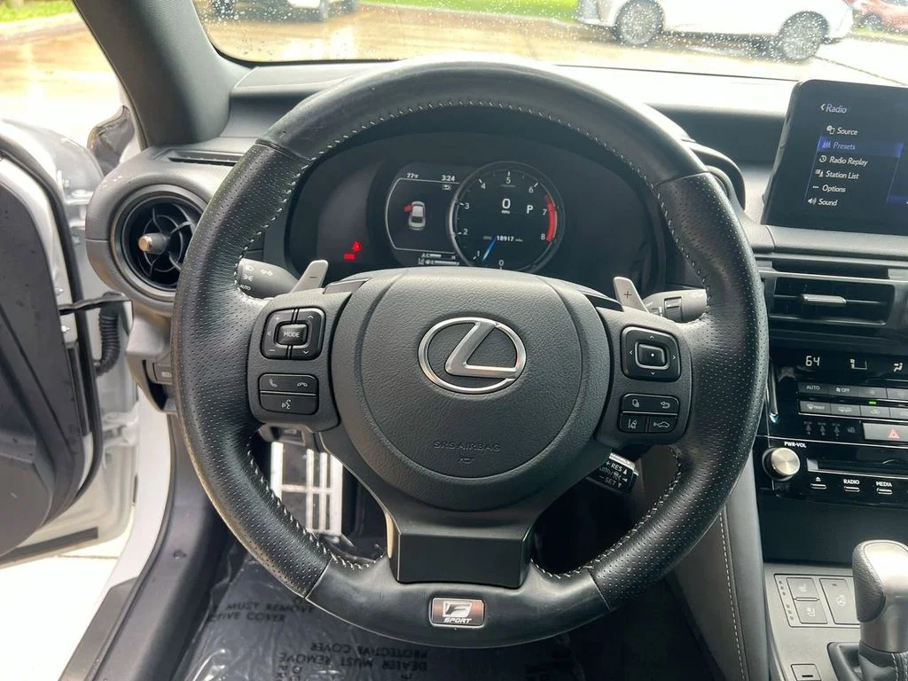 2024 Lexus IS 350 F SPORT - Photo 13