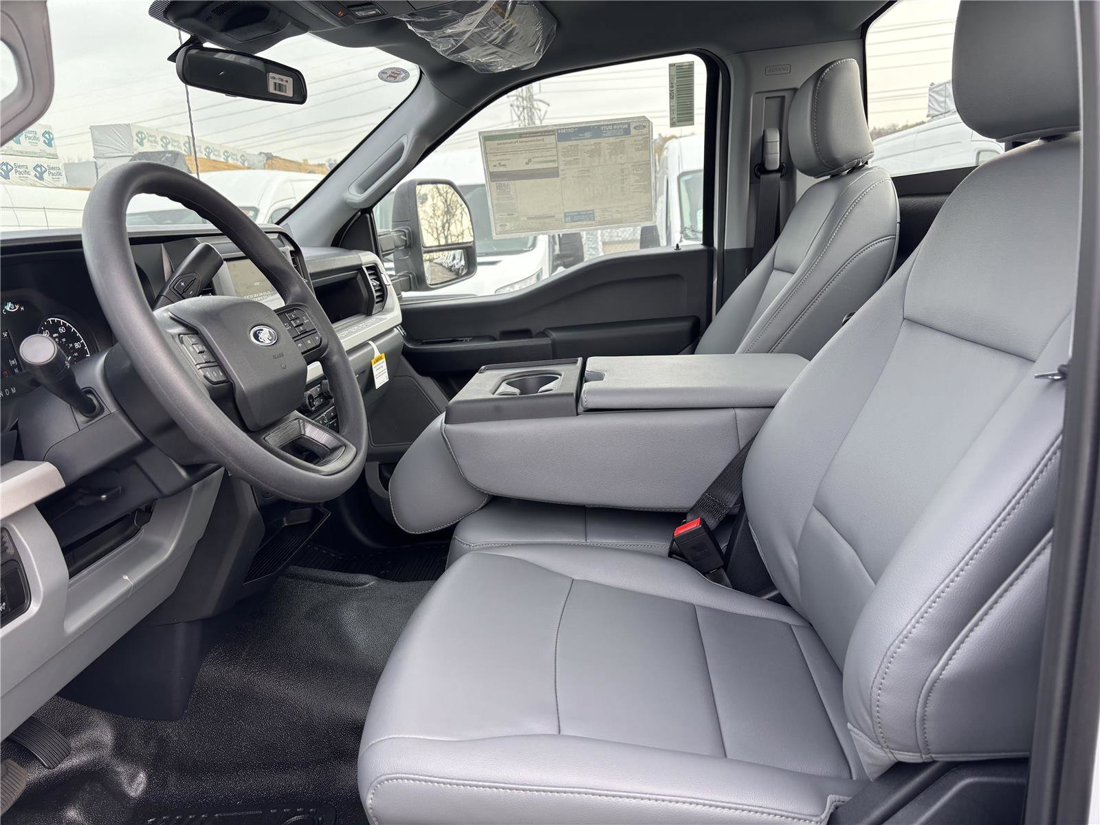 2026 Ford F-350 Super Duty XL - Photo 13