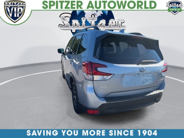 Used 2021 Silver Subaru Premium image 12