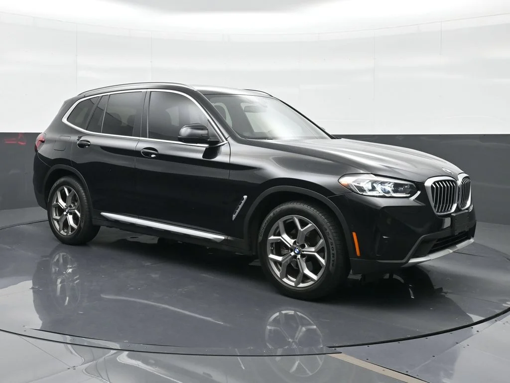 Certified Used 2024 Black Sapphire Metallic BMW sDrive30i image 4