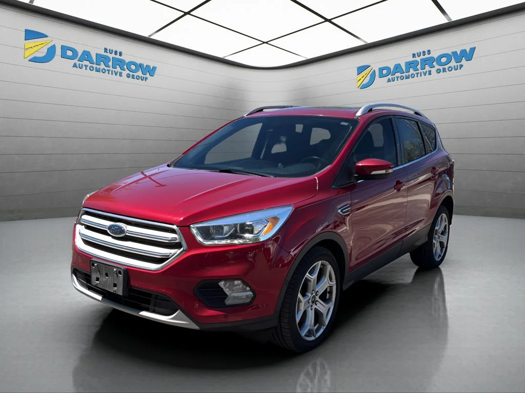 2019 Ford Escape Titanium's photo