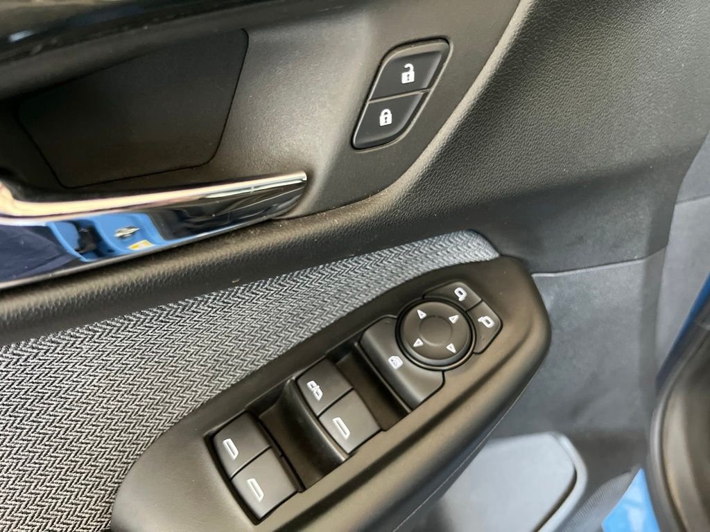 Used 2024 Blue Chevrolet LS image 4