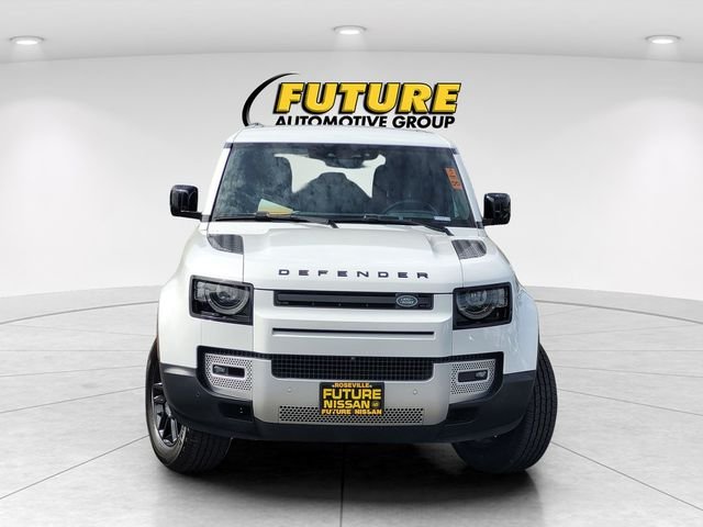 Used 2025 White Land Rover S image 2