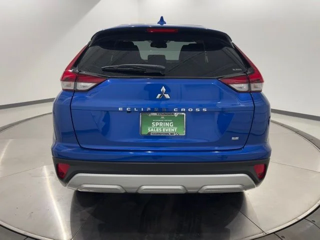 New 2026 Lightning Blue Metallic Mitsubishi SE S-AWC image 4