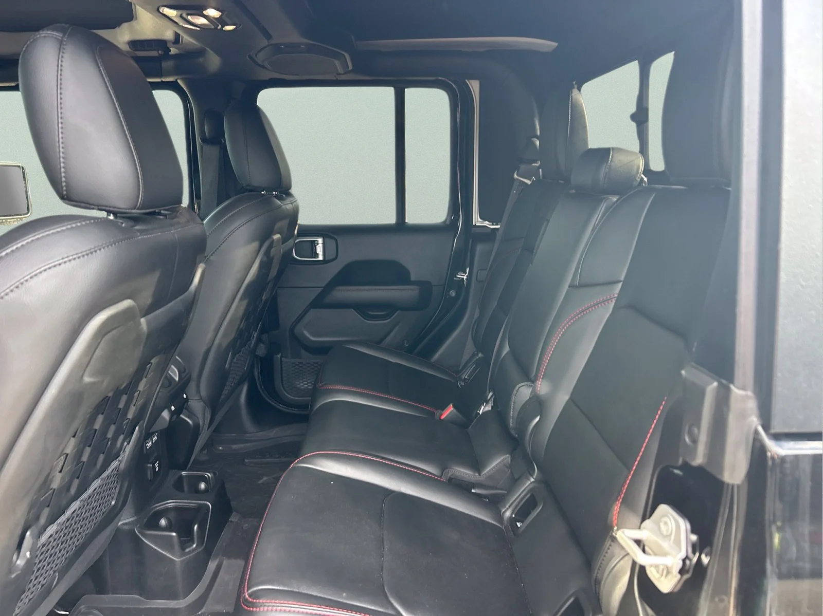 Used 2023 Black Clearcoat Jeep Rubicon image 10