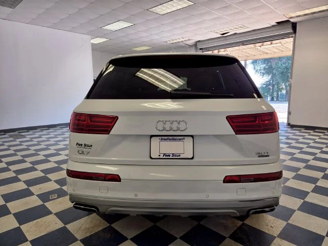 Used 2017 White Audi 3.0 TDI Premium Plus image 6