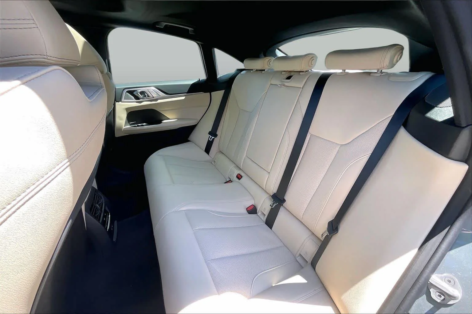 Used 2026 Skyscraper Grey Metallic BMW 430i xDrive image 20