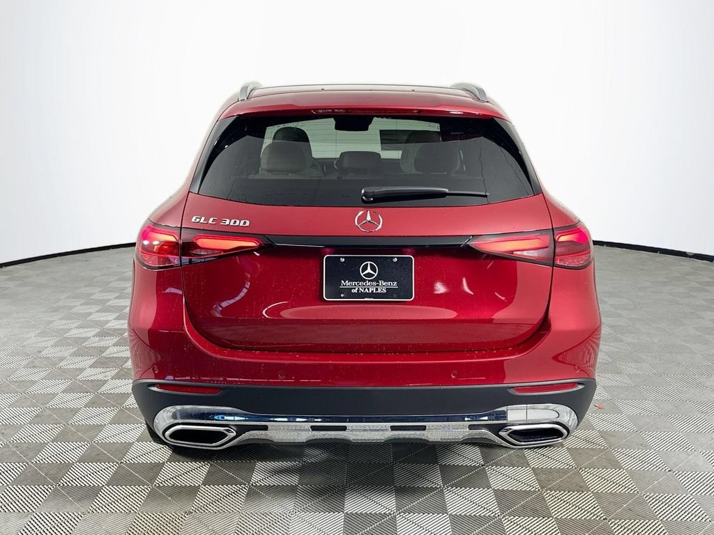 New 2026 MANUFAKTUR Patagonia Red Metallic Mercedes-Benz GLC 300 image 40