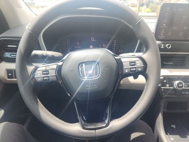 New 2026 Silver Honda EX-L image 10