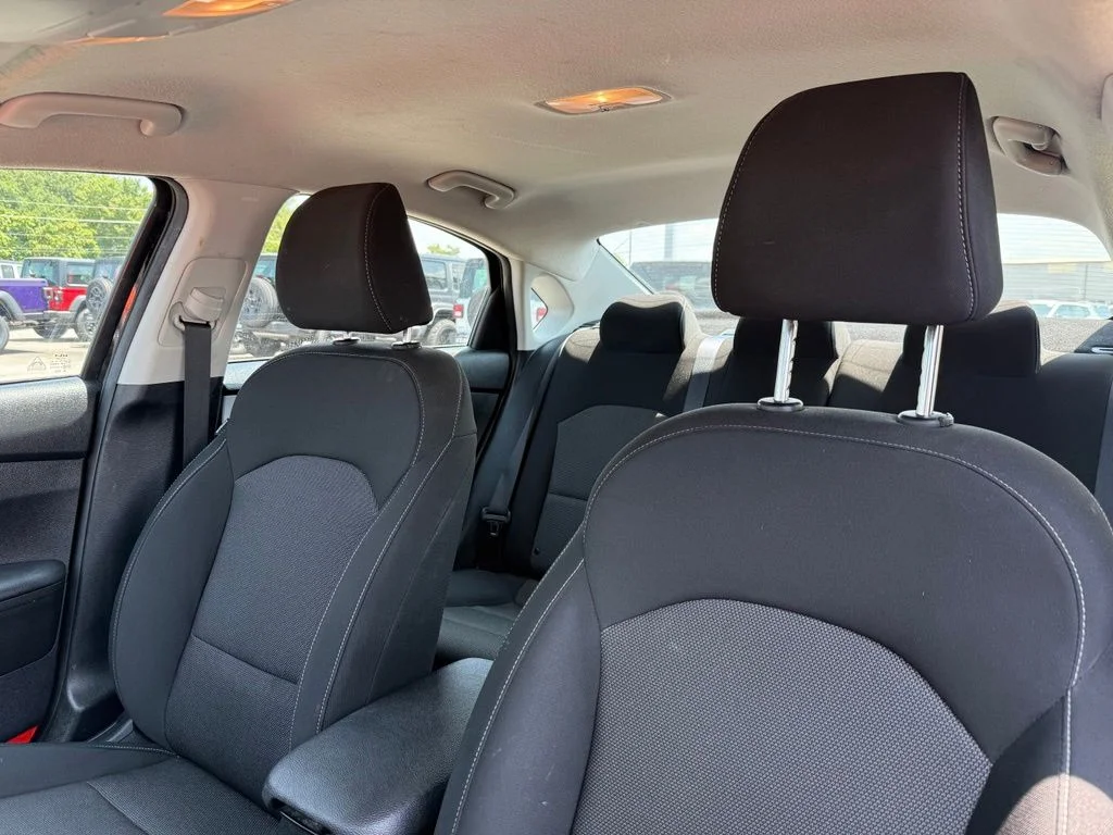 Used 2024 Black Kia LXS image 22