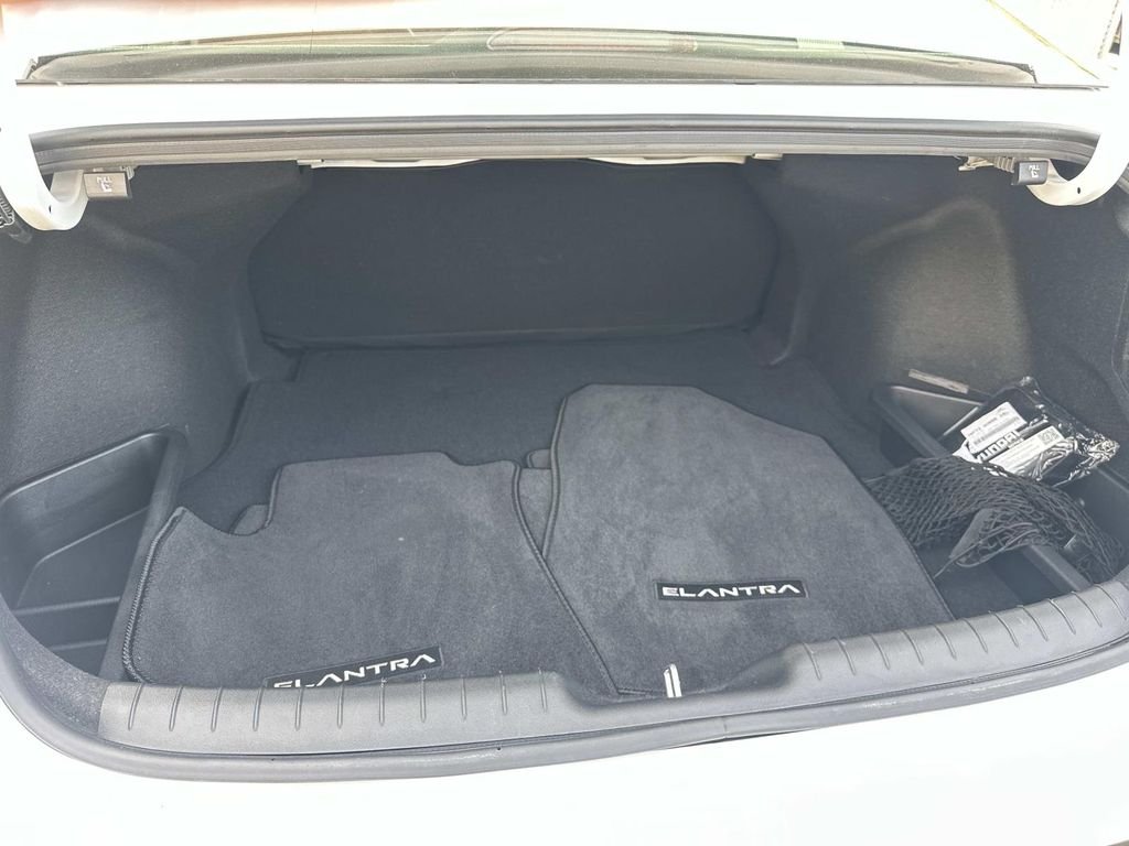 Certified Used 2025 White Hyundai SEL Sport image 29