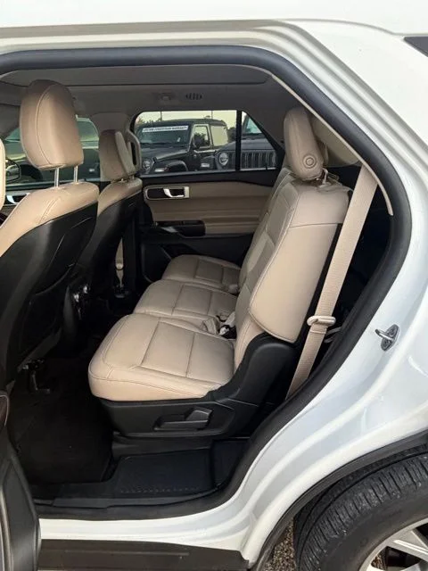 Used 2020 White Ford XLT image 4