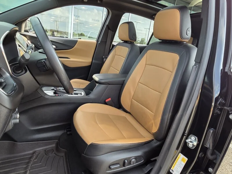 Used 2019 Black Metallic CHEVROLET FWD 4dr Premier w/1LZ image 8