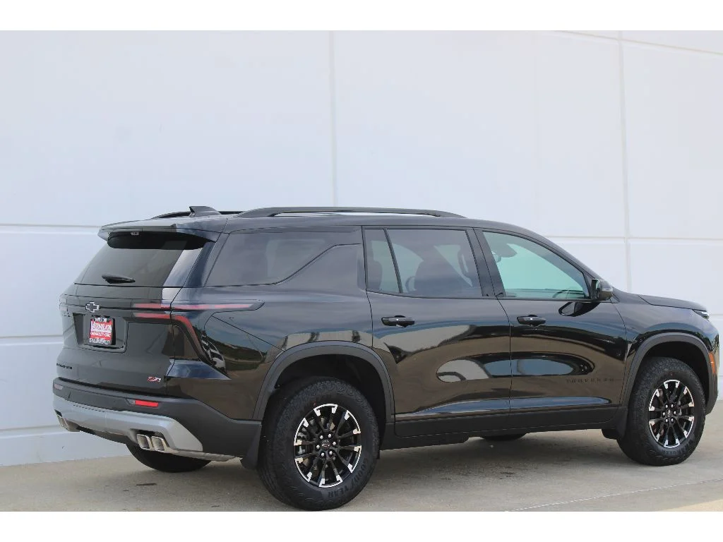 New 2026 MOSAIC BLACK METALLIC Chevrolet AWD Z71 image 6