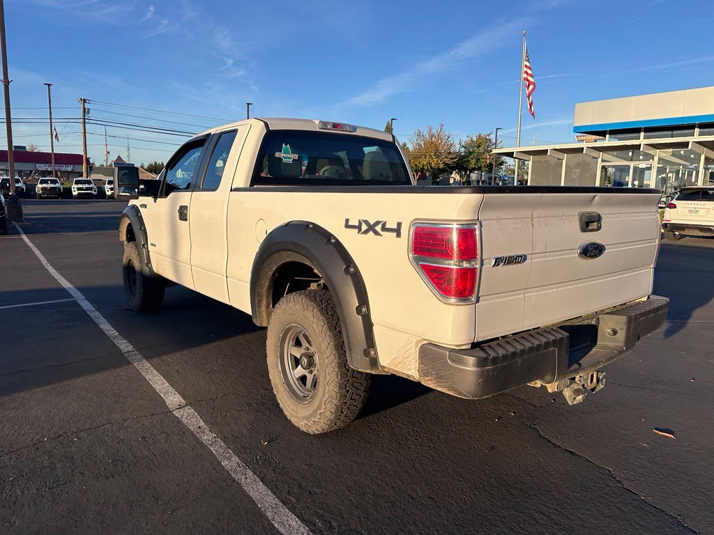 Used 2013 Oxford White Ford XL image 5