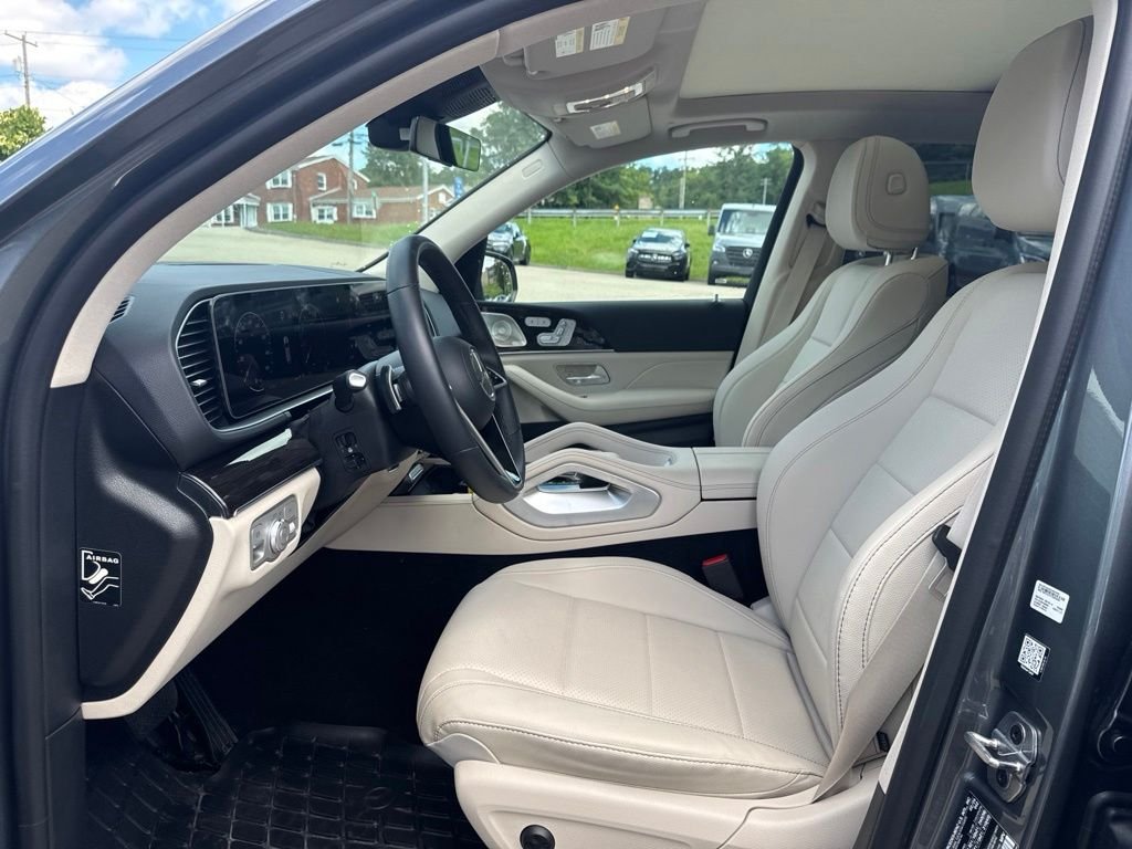 Used 2026 Gray Mercedes-Benz GLE 450 image 9