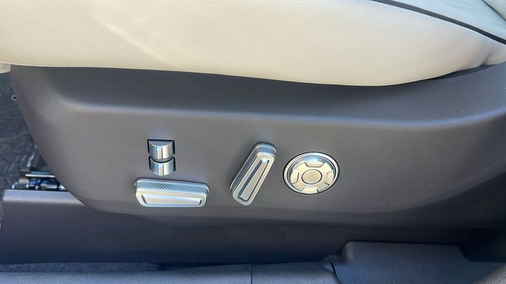 2025 Lincoln Nautilus Black Label - Photo 12