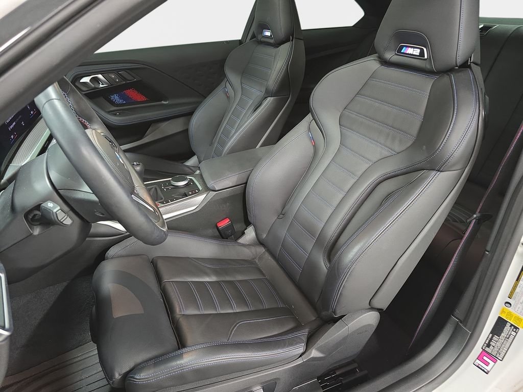 Used 2024 Alpine White BMW  image 16
